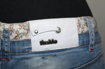 Jeans Tinddo Fashion Style – denim pictat cu rupturi, retro anii ’90 - Img 6