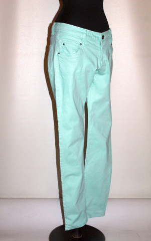 Jeans verde apă anii 90