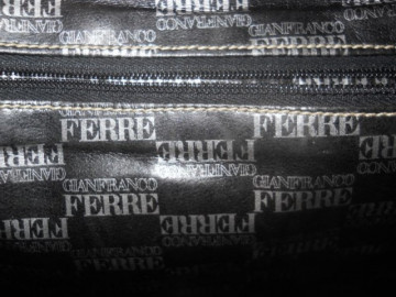 Poseta "Gianfranco Ferre" anii '90