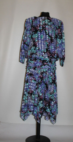Rochie din voal floral albastru și verde – retro anii ’80