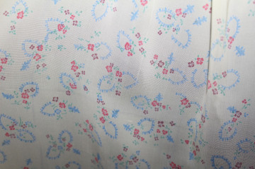 Rochie vintage anii ’30 cu motive vegetale pe fond galben - Img 8