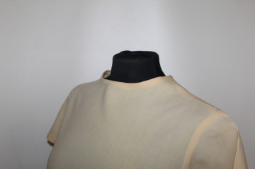 Rochie vintage galben deschis anii ’60 – stofă fină de lână, croială manuală - Img 6