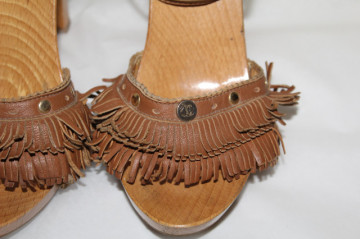 Sandale retro cu franjuri Just Cavalli – vintage rock chic - Img 2
