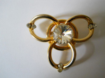 Brosa floare vintage cristale anii '70