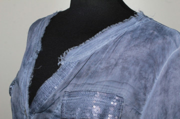 Cămașă albastru denim repro anii ’80 – vibe casual retro cu detalii degrade - Img 4