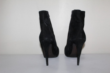 Ghete negre Christhelen B.