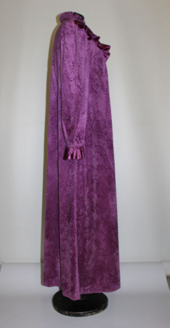 Halat lounge vintage Gilligan O’Malley – anii ’70, catifea violet - Img 2