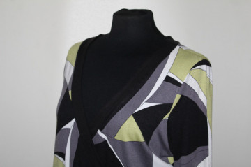 https://chatgpt.com/c/6984da70-2d08-8333-a8a4-e81467b89802#:~:text=Rochie%20repro%20anii%20%E2%80%9970%20cu%20print%20geometric%20verde%20%C8%99i%20gri - Img 5