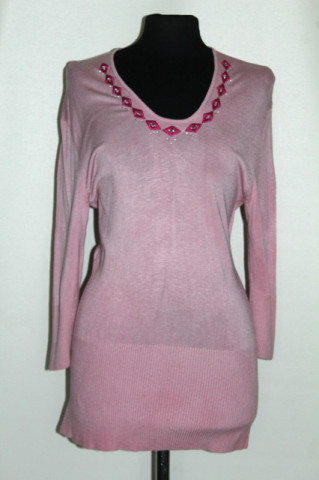 Pulover roz cu broderie fucsia — repro anii ’60, tricot fin
