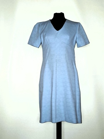 Rochie creponată bleu anii ’60‑’70 – midi vintage