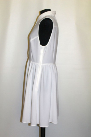 Rochie din crepe alb repro anii 70