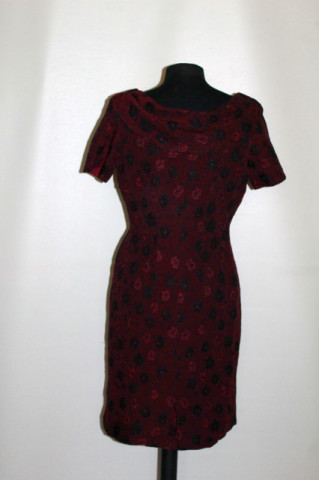 Rochie vintage de ocazie din brocart vișiniu – anii ’60 - Img 3
