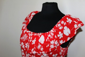 Rochie vintage roșie din bumbac – anii ’70, print floral alb - Img 5