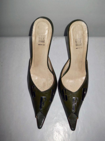Sandale din piele kaki "Gianfranco Ferre"