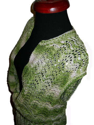 Vesta vintage verde din dantela tricotata anii '70