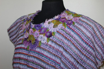 Bluză hippie din tapiserie violet anii 70