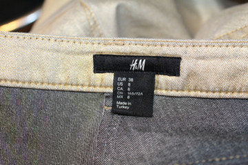 Jeans auriu retro – repro anii ’90, vibe grunge urban - Img 6