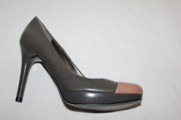 Pantofi "Marc Fisher"
