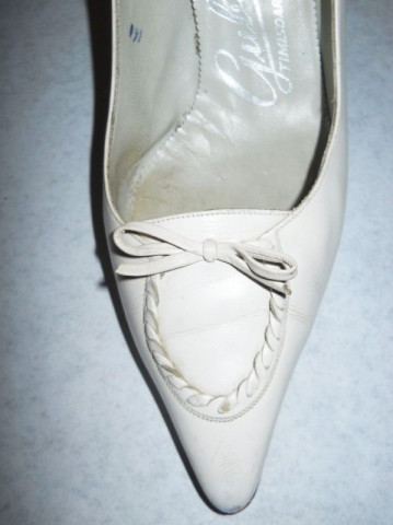 Pantofi vintage alb murdar anii '50 - '60 - Img 6