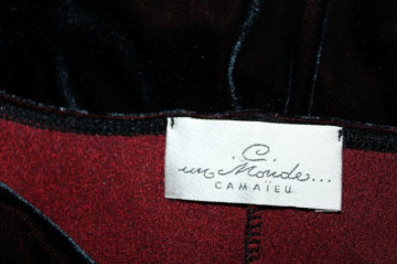 Rochie retro catifea moarata anii '90