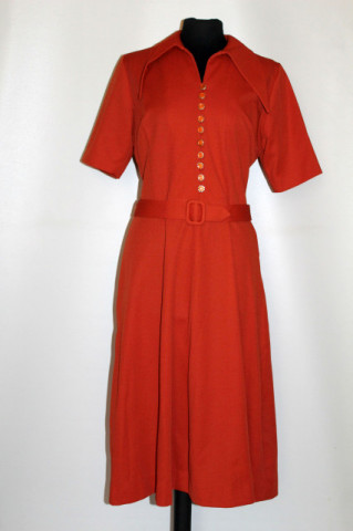 Rochie vintage cărămizie cu centură – anii ’70
