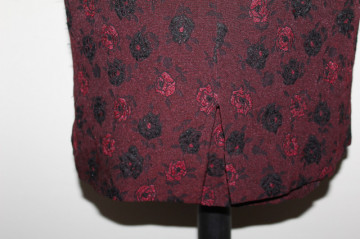 Rochie vintage de ocazie din brocart vișiniu – anii ’60 - Img 4