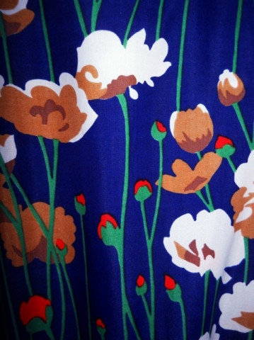 Rochie vintage flori pe fond bleumarin anii '60