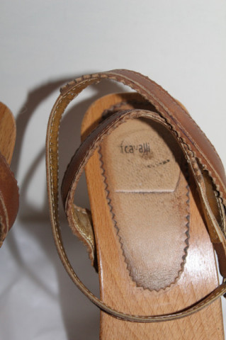 Sandale retro cu franjuri Just Cavalli – vintage rock chic - Img 4