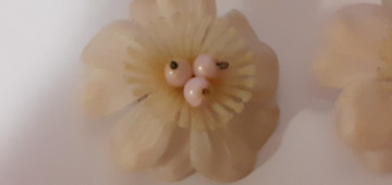 Cercei floare petale moi anii 50