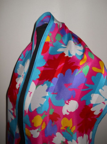 Esarfa vintage print floral anii '70