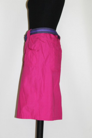 Fusta fucsia repro anii '80