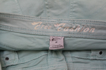 Jeans verde apă anii 90