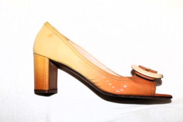 Pantofi peep‑toe Prada galben‑portocaliu – piele lăcuită, vintage designer - Img 5