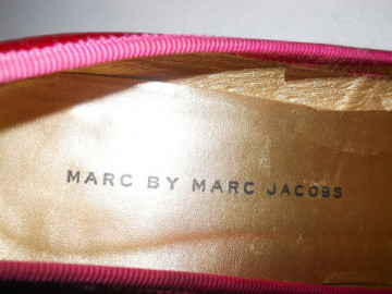 Peep toe din lac visiniu "Marc Jacobs"