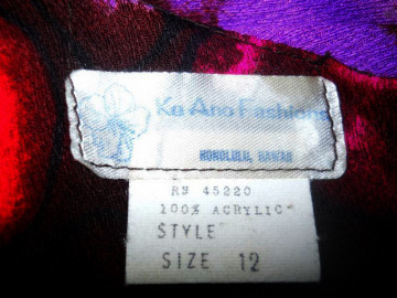 Rochie hawaiana vintage "Ke Ano Fashions" anii '70