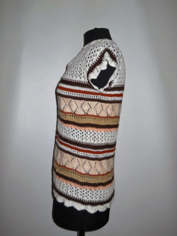 Bluza tricotata manual model dantelat anii '60