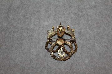 Brosa - pandativ cu ornament central albastru perioada edwardiana cca. 1900