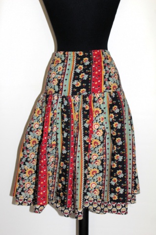 Fustă cloș cu volane suprapuse – anii ’80–’90, print floral country - Img 3