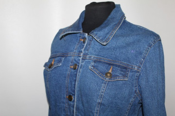 Jacheta clasica de jeans anii '80 - ' 90