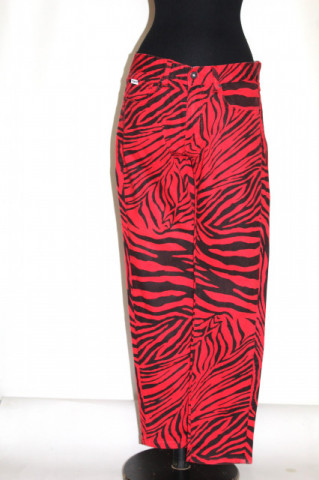 Jeans roșii Trukfit Respect Few – denim zebra print, retro