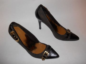 Pantofi maro "Guess"