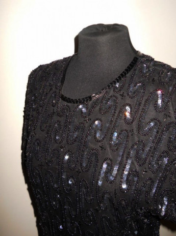 Rochie de ocazie neagra cu paiete si margele anii '80