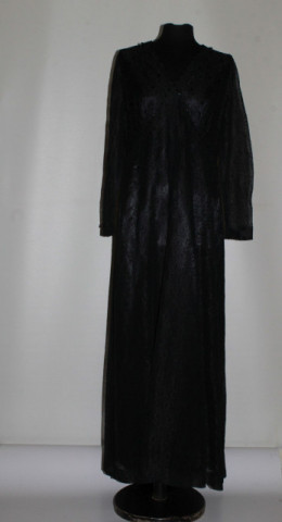 Rochie de seară vintage din dantelă neagră – anii ’60