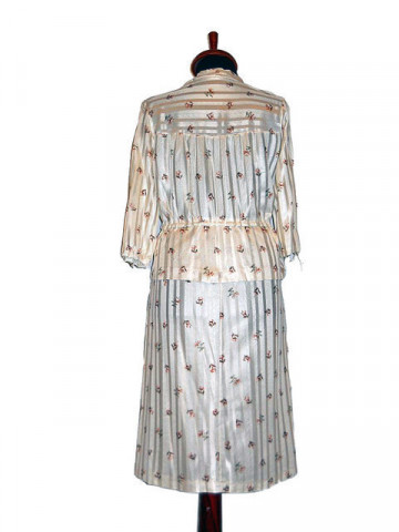Rochie ivoire cu dungi si flori anii '70