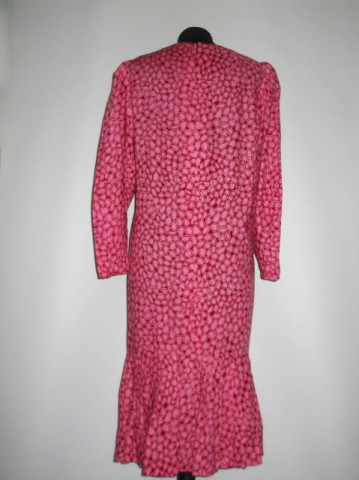 Rochie print geometric roz si visiniu anii '70