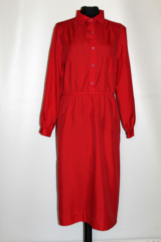 Rochie roșie picățele anii 70