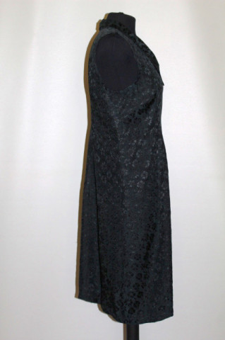 Rochie vintage flori brodate anii 50