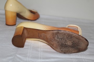 Pantofi peep‑toe Prada galben‑portocaliu – piele lăcuită, vintage designer - Img 7