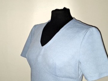 Rochie creponată bleu anii ’60‑’70 – midi vintage - Img 5