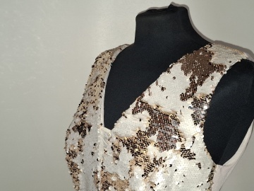 Rochie de ocazie Iza van Dee, bej cu paiete reversibile - Img 7